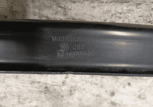 Belka pod zderzak przód przednia vw polo 2G0807651 17- 2