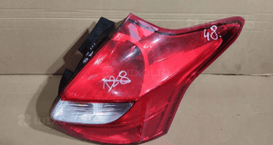 Lampa prawa tył tylna ford focus MK3 hb 5D 4