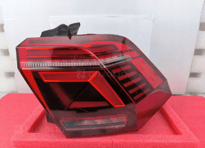 VW Volkswagen TIGUAN II LAMPA TYŁ TYLNA PRAWA IQ.LIGHT 5NA945208J 1
