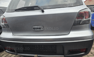 Mitsubishi Outlander I 1  klapa tył tylna szyba  A31 1