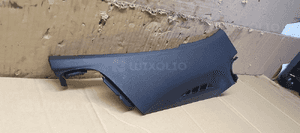 Osłona konsoli prawy przód przednia prawa Opel Zafira C 20890337 3222252228 2