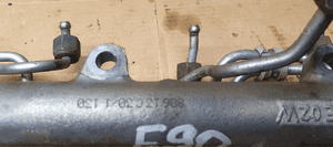 Listwa wtryskowa przewody rurki czujnik BMW 3 E90 3.0D 7799610 0445216023 0281002481 6