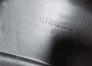 Mercedes W177 Osłona dolna Lewa Trójkąt - 11065 4