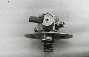 Pompa paliwa bmw F20N F21N F36 F39 F45 F48 7636881 1