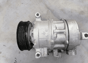 Kompresor Sprężarka klimatyzacji Audi Vw Seat 3Q0816803D 3