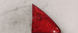 Lampa lewa w klape peugeot 3008 1