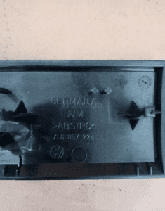 Listwa osłona dekor konsoli VW Touareg 7L6857224 2