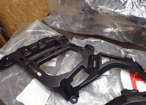 ZDERZAK TYŁ ŚLIZG ŚLIZGI PEUGEOT 3008 II 2 16- 3