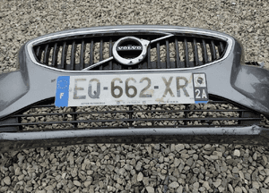 Zderzak przód przedni kompletny grill volvo V40 ii D2 2016-2019 lift 3