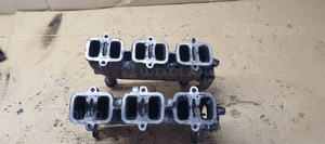 Kolektor ssący dolotowy Audi A6 C5 2.5 TDI 059129713Q 5