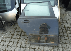 drzwi prawe tył volvo v 50