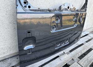Klapa bagaznika tyl tylna land rover defender ii 2 2020- bardzo ladna 2