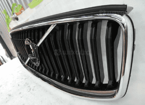 Grill atrapa chłodnicy volvo XC60 ii lift 32291019 idealna 4