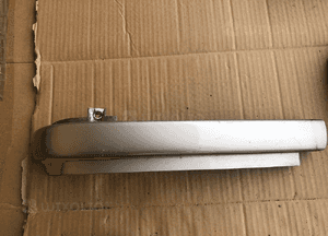 Listwa pod lampę prawa DHH100720 LAND ROVER DISCOVERY 2 II