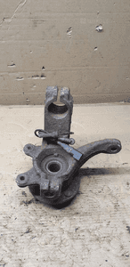 Zwrotnica piasta lewy przód przednia lewa Ford Fusion 3