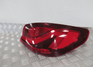 Lampa tylna tył prawa bmw 1 F40 led 647502 2019- 4