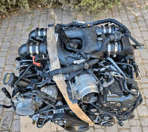 Range rover iii iv sport vogue 4,4 448DT silnik kompletny 4