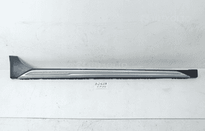 Listwa nakładka progowa prawa audi A4 B9 lift komb 1
