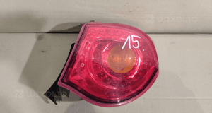 Lampa prawa tył tylna alfa romeo giulietta w błotnik 1