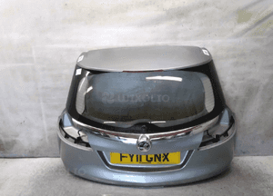 Klapa tył tylna bagażnika do opel insignia 1 i a kombi Z179 szary 1