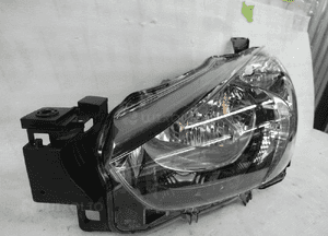 Mazda 2 dj zwykła nowa oryginał idealna lampa przednia lewa przód 4