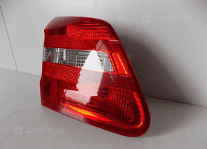 Mercedes W246 - Lampa Tylna w Klapę Lewa - 11856 2