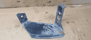 Uchwyt mocowanie zderzaka lewy przód Opel Movano III 8200808378 1