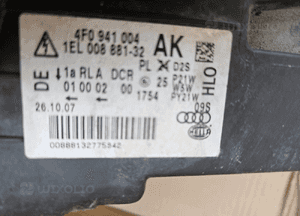 Audi A6 C6 lampa przód przednia Xenon  lewa 7
