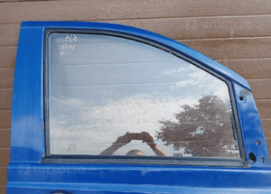 Drzwi prawy przód przednie prawe Mercedes Vito 639 5373 2