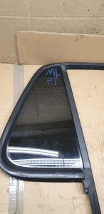 Szyba prawy tył tylna prawa Mercedes ML W163 A1637350409 2