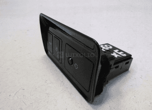 Jaguar xe X760 przycisk panel otwierania klapy 3