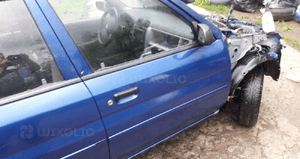 Mazda Demio 97-03 Drzwi prawe przednie przód 2