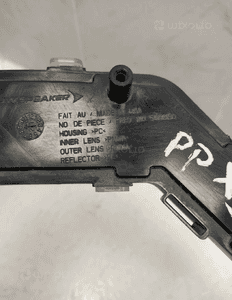 Can-am maverick X3 lampa obrysowa przód przednia prawa oryginał 6