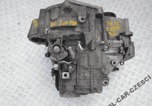 SKRZYNIA BIEGOW PASSAT B6 GOLF V 2.0 TDI JLU  RADOM 1