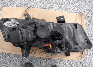 Iveco stralis s-way lampa przednia lewa led 3