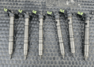 Pompa Paliwa 059130755AH 059130277BE Wtryskowa Wtryski Listwa Czujniki Przewody 2.7 3.0 TDI V6 Audi A4 B8 A5 A6 VW 2