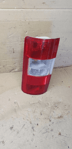 Lampa lewy tył tylna lewa Ford Transit Connect 4