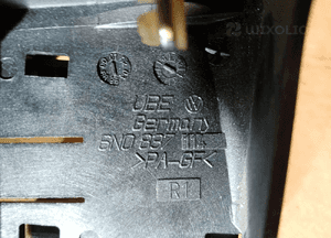 Klamka wewnętrzna prawy przód VW Polo 6N2 6N0837114 6