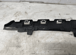 10712. mercedes W205 wzmocnienie zderzak przód A2058851165 6
