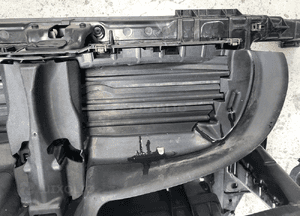 WZMOCNIENIE PAS przód przedni CHŁODNICE 2,0 benzyna BMW 118i E87 lci lift 7