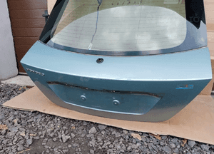 Klapa bagażnika Ford Mondeo MK3 Hatchback lakier F0 7