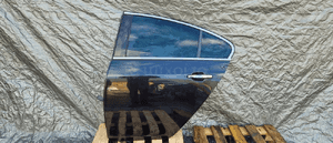 Opel Insignia A hatchback sedan drzwi lewe tylne Z22C 1