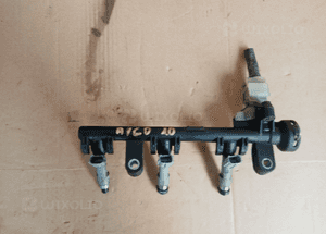 Listwa wtryskowa wtryski Toyota Aygo 1.0 23814-0Q010-A 23250-0Q010 2