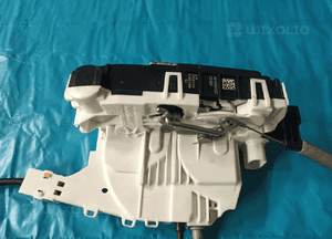 Zamek drzwi tył mercedes sprinter W907, W910 18- A9107407500 3