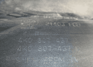 Audi A6 C8 4K0 zderzak przedni  4K0807437 ładny 4