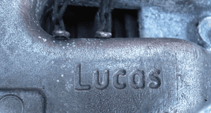 Zacisk hamulcowy klocki kpl p/l tył peugeot 2008 4