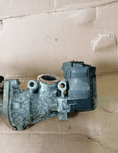 Zawór EGR chłodnica chłodniczka Citroen C5 III 2.0 HDI 9681825280 9645689780 2