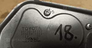 Silniczek wycieraczki tył toyota corolla verso ii nr 85130-0F010 3
