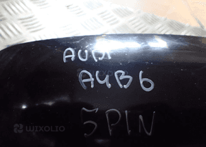 LUSTERKO PRAWY PRZÓD AUDI A4 B6 5 PIN RADOM 2