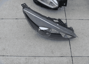 Ford focus MK3 błotnik prawy oryginał 12